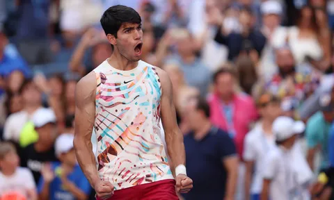 Alcaraz vào vòng 4, Schwartzman loại Fritz khỏi giải Thượng Hải Masters