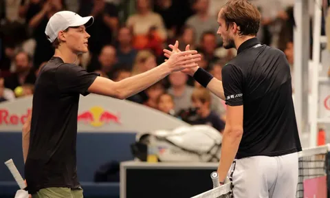 Giành quyền vào chung kết Erste Bank Open, Sinner làm nên lịch sử