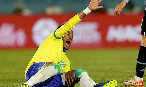 Phải nghỉ thi đấu 10 tháng, Neymar vẫn mở tiệc và “nhảy như điên”