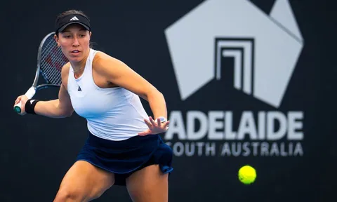 Pegula giành suất vào tứ kết Adelaide International