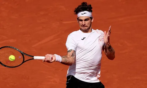 Cameron Norrie và João Fonseca tiến vào tứ kết Rio Open