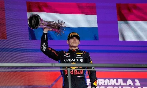 Red Bull thống trị Grand Prix Saudi Arabia với chiến thắng của Verstappen