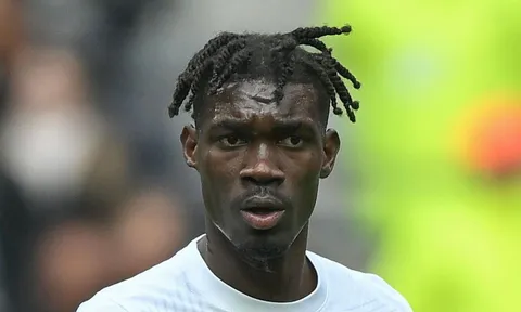 “Ngôi sao” Tottenham bị cướp