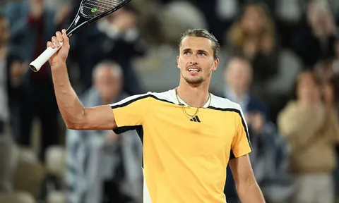 Zverev lần thứ tư liên tiếp vào bán kết giải Pháp mở rộng