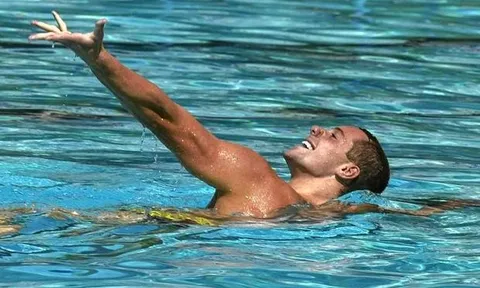 Vận động viên 45 tuổi mất suất dự Olympic