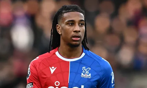 Chelsea và Newcastle chạy đua giành chữ ký của Olise