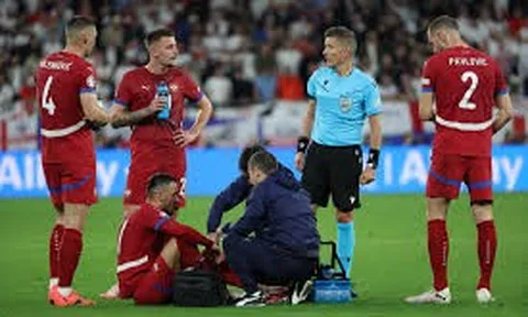 Serbia lo ngại cho Kostic