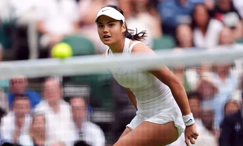 Raducanu khởi đầu ấn tượng tại Wimbledon
