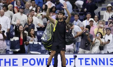 Carlos Alcaraz thua sốc tại US Open
