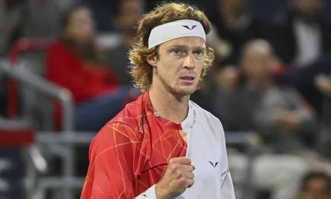 Rublev thắng trận mở màn giải Swiss Indoors