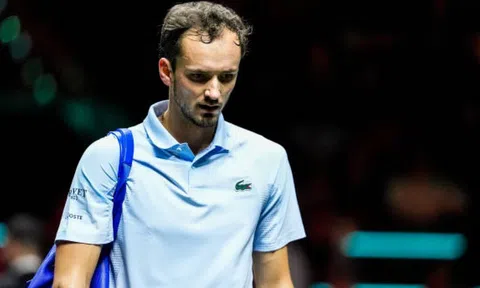 Medvedev thất bại trước thềm tứ kết Rotterdam Open 