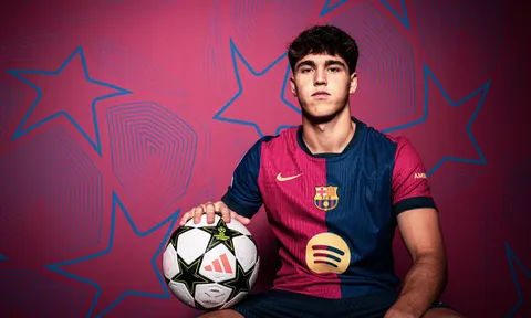 Hậu vệ tuổi teen Pau Cubarsi gia hạn với Barca đến năm 2029