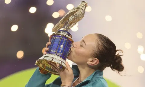 Anisimova vô địch Qatar Open 2025