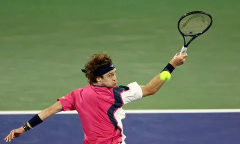 Rublev bị loại ngay vòng 1 giải Quần vợt Dubai