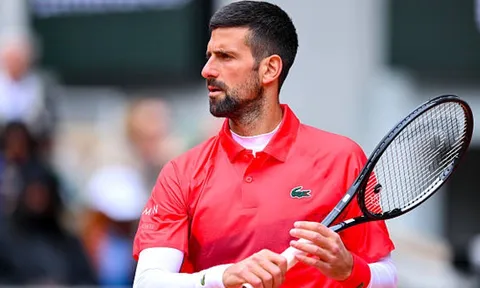 Djokovic mở màn thuận lợi tại Roland Garros