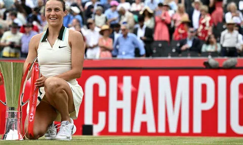 Tatjana Maria làm nên lịch sử tại Queen’s Club ở tuổi 37