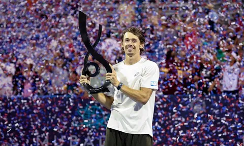 Alex de Minaur ngược dòng vô địch DC Open