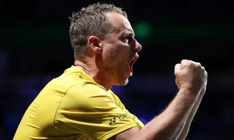 Xô xát với nhân viên chống doping, cựu sao quần vợt Lleyton Hewitt lãnh án phạt