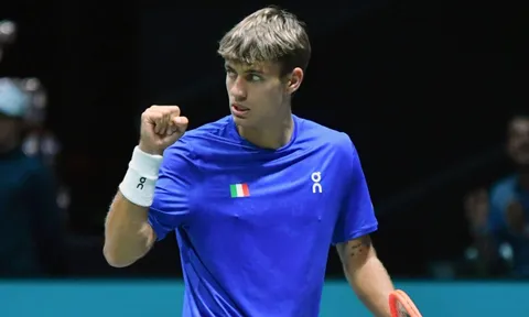 Chiến thắng áp đảo của Flavio Cobolli đưa Ý vào bán kết  Davis Cup 2025