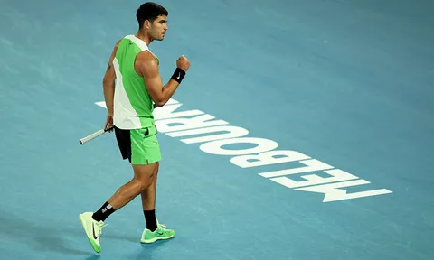 Alcaraz thừa nhận đã thua trong các cú bỏ nhỏ trước Moutet 