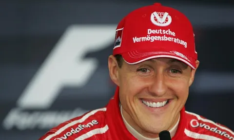 Michael Schumacher đã có thể ngồi xe lăn