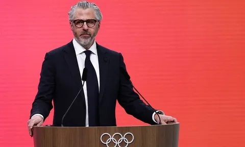 Bê bối hồ sơ Epstein: Chủ tịch Olympic LA 2028 trước sức ép từ chức