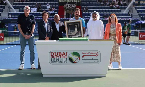 Wawrinka nói lời chia tay đầy cảm xúc