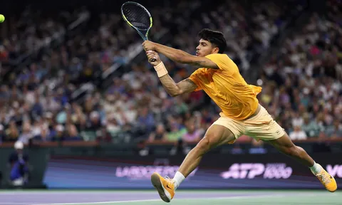 Medvedev biến Drapper thành cựu vô địch tại Indian Wells