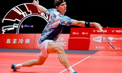 Tay vợt Viktor Axelsen chính thức giải nghệ
