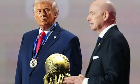 FIFA cân nhắc đề nghị Tổng thống Trump tạm dừng các chiến dịch của ICE