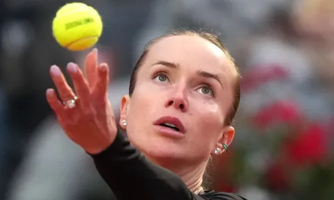 Svitolina lội ngược dòng ngoạn mục vào bán kết Italia mở rộng