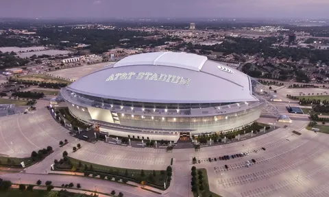 Sân vận động AT&T - sân đấu khổng lồ giữa lòng Texas