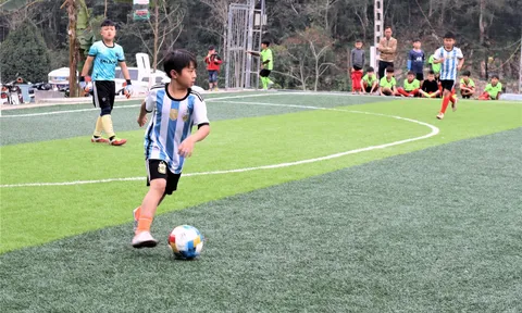 Giải Bóng đá Tứ hùng U11 Cúp Cao nguyên đá lần thứ nhất