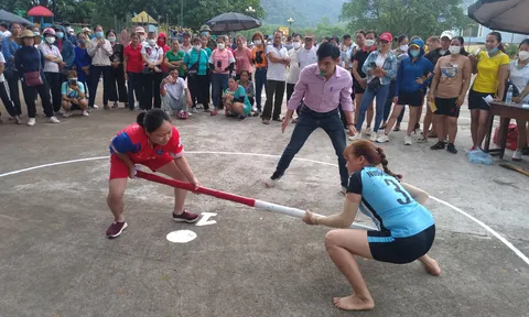 Huyện Kim Bôi đẩy mạnh công tác xã hội hóa thể dục thể thao