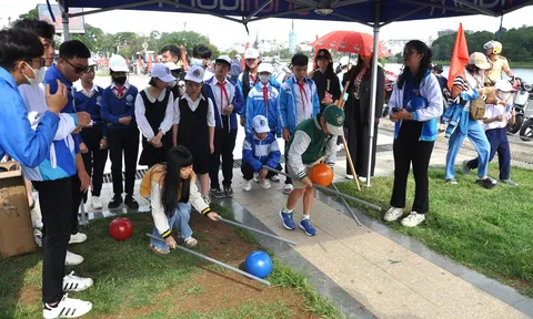 Lai Châu, Lâm Đồng phát động toàn dân tập luyện môn Bơi phòng, chống đuối nước trẻ em năm 2024