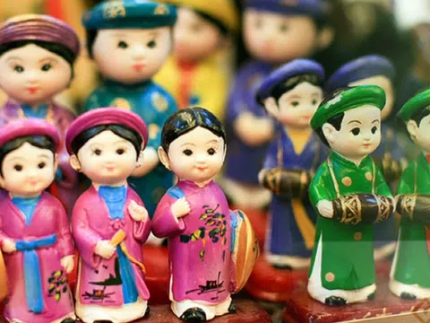 Giới thiệu các sản phẩm lưu niệm đặc sắc tại Lễ hội quà tặng du lịch Hà Nội
