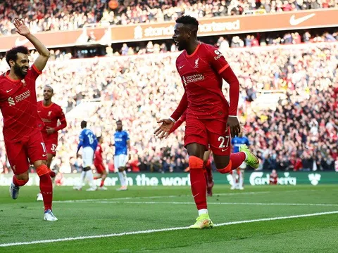 Liverpool - Everton > 2-0: Bước ngoặt từ “Thần tài” Origi