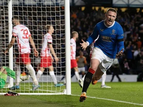 Rangers ngược dòng trước Leipzig giành vé vào chung kết Europa League