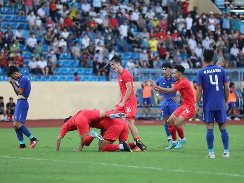 U23 Lào bỏ lỡ cơ hội giành 3 điểm trước U23 Singapore vào phút chót