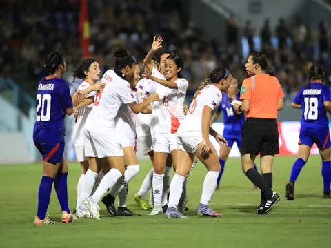 Bóng đá nữ Philippines phô diễn sức mạnh trước Campuchia