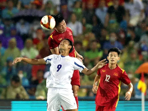 Bóng đá nam SEA Games 31: Ông Park muốn ngôi đầu bảng A