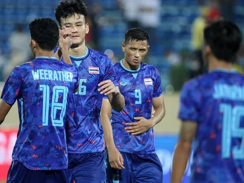 U23 Thái Lan vào chung kết SEA Games 31 trong "trận mưa" thẻ đỏ