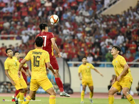 Khởi tranh vòng chung kết U23 châu Á: U23 Australia và chủ nhà Uzbekistan khởi đầu thuận lợi