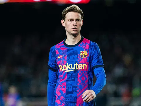 Barcelona thẳng thừng từ chối lời đề nghị mua De Jong của Man United