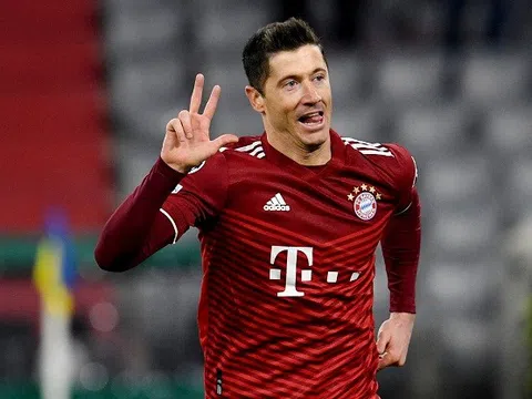 Lộ lý do Bayern Munich từ chối bán trả góp Robert Lewandowski cho Barcelona