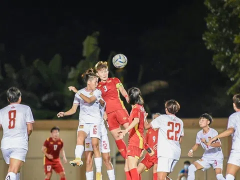 Giải Bóng đá nữ vô địch Đông Nam Á - AFF Cup 2022: Huấn luyện viên Mai Đức Chung tính chuyện đường dài