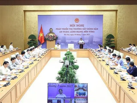 Thủ tướng Phạm Minh Chính: Đảm bảo thị trường bất động sản tiếp tục phát triển ổn định, lành mạnh