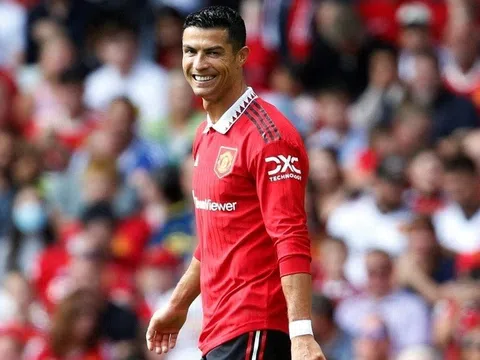 Manchester United có thể hủy hợp đồng với Cristiano Ronaldo