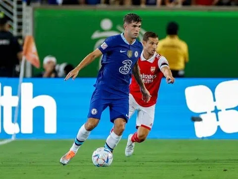 "Quỷ đỏ" hỏi mượn Christian Pulisic của The Blues