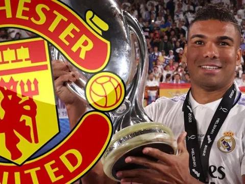 Casemiro chuẩn bị tới Man United kiểm tra y tế, Real Madrid nhắm người thay thế